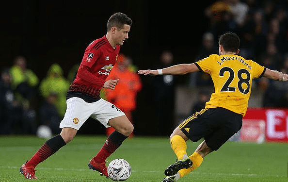 返回俱乐部 返回俱乐部